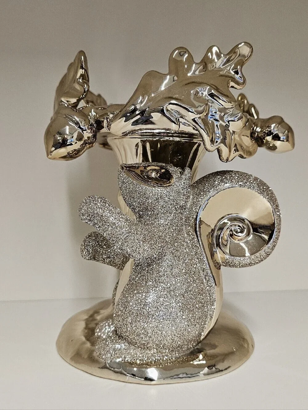 New Bath & Body Works Squirrel W/ Acorns 3-Wick Pedestal Candle Holder Stand